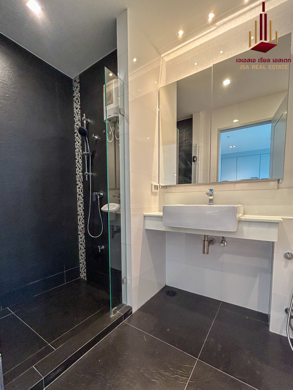 For SaleCondoOnnut, Udomsuk : ✨ For sale D 65 Condo ✨ Price 4,390,000 baht