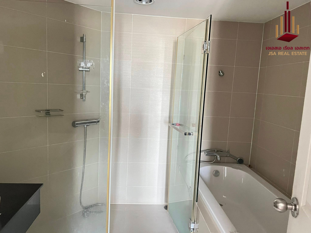 For RentCondoRama9, Petchburi, RCA : ✨ For Rent: Belle Grand Rama 9 Condo ✨ 💰 Only 150,000 THB/month