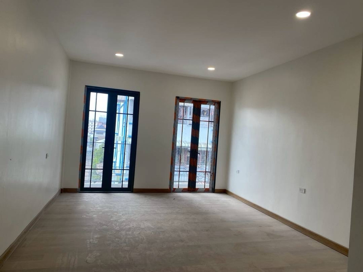 ขายอาคารพาณิชย์รัชดา ห้วยขวาง : ขายตึกอาคารพาณิชย์ ทำเลห้วยขวาง 4ชั้น 3นอน 5น้ำ 6.99ล้านบาท (รีโนเวท) เรียบร้อยแล้ว