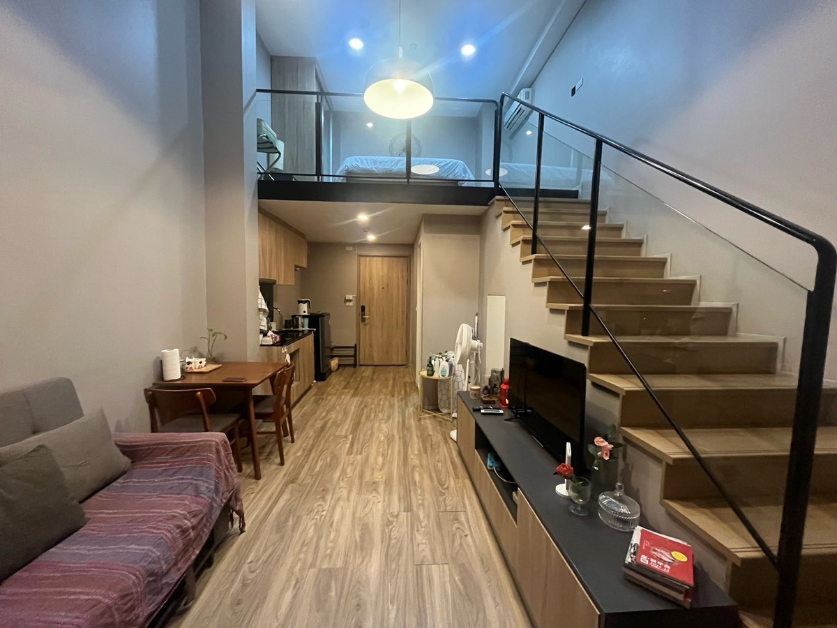คอนโดสาทร นราธิวาส : For Rent Loft Condo BTS Surasak