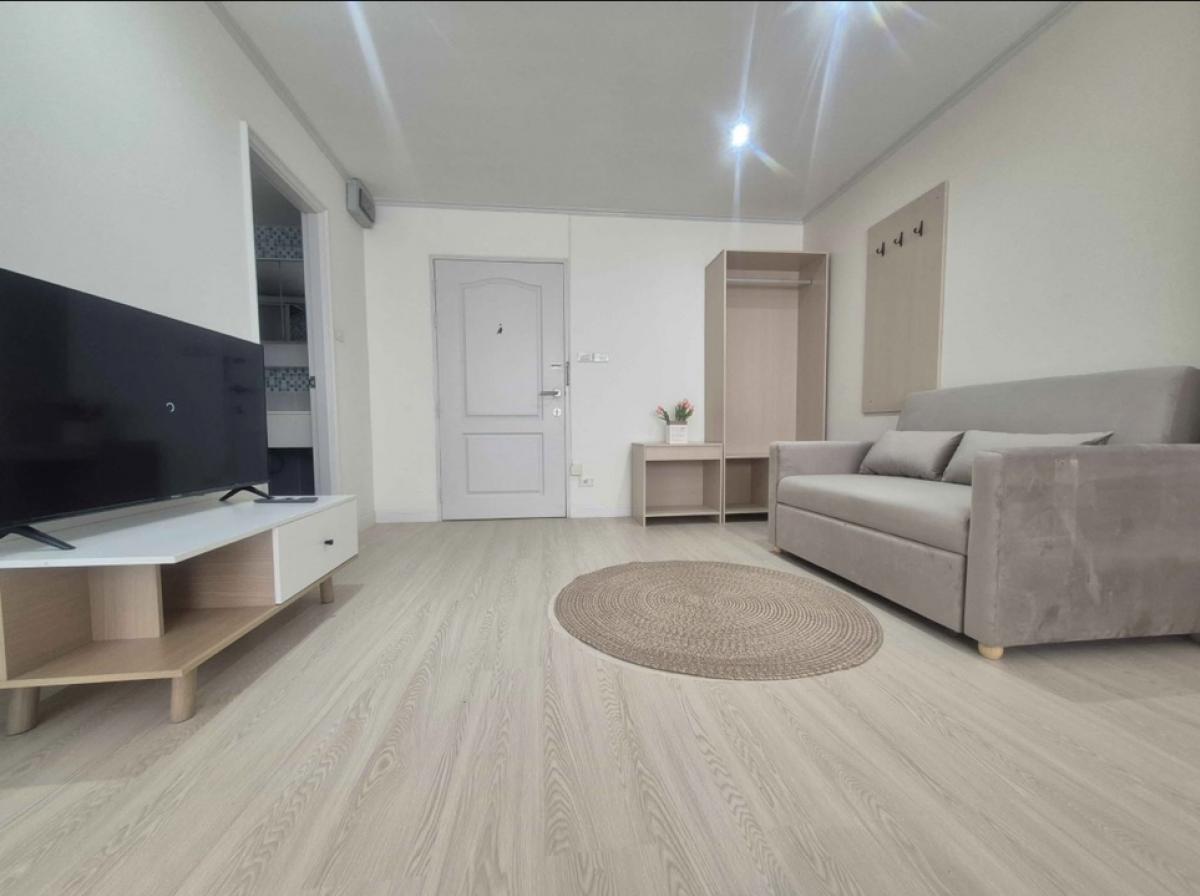 For RentCondoSathorn, Narathiwat : Condo for rent LPN Phra Mae Mary-Sathorn, 1 bedroom, 9th floor, fully furnished, newly decorated room, ready to move in.