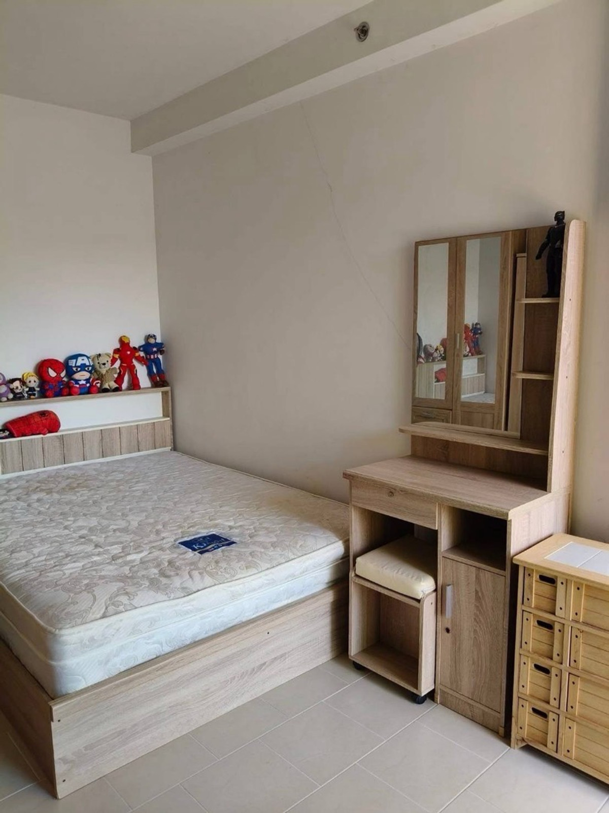 For RentCondoBangna, Bearing, Lasalle : For rent, City Home Srinakarin, City home Srinakarin, 30 sq m, building 4, 2nd floor, lots of food, 7-Eleven next to the project, convenient travel, ready to move in immediately, price 6,000 baht.