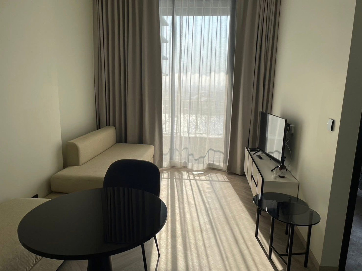 ให้เช่าคอนโดสาทร นราธิวาส : ปล่อยเช่าราคาดีมาก!! คอนโดติดแม่น้ำ ห้องใหม่ ตึกดีมาก🏆🏆Chapter Charoennakhorn-Riverside By Jinyanaz🥇🥇