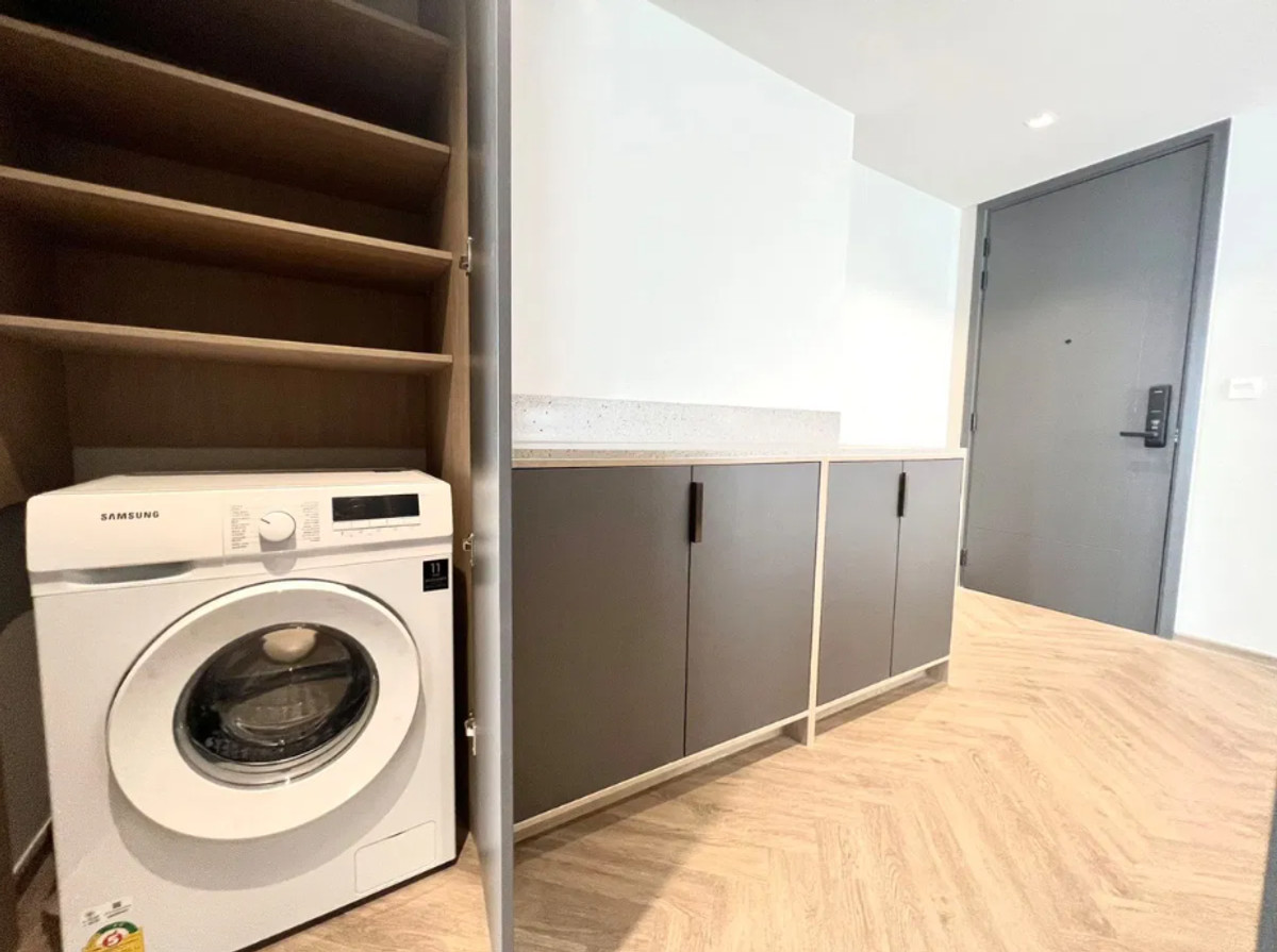 ให้เช่าคอนโดสยาม จุฬา สามย่าน : Chapter Chula 50 sq.m. Please add LINE ID @806qphgn o8415o5483