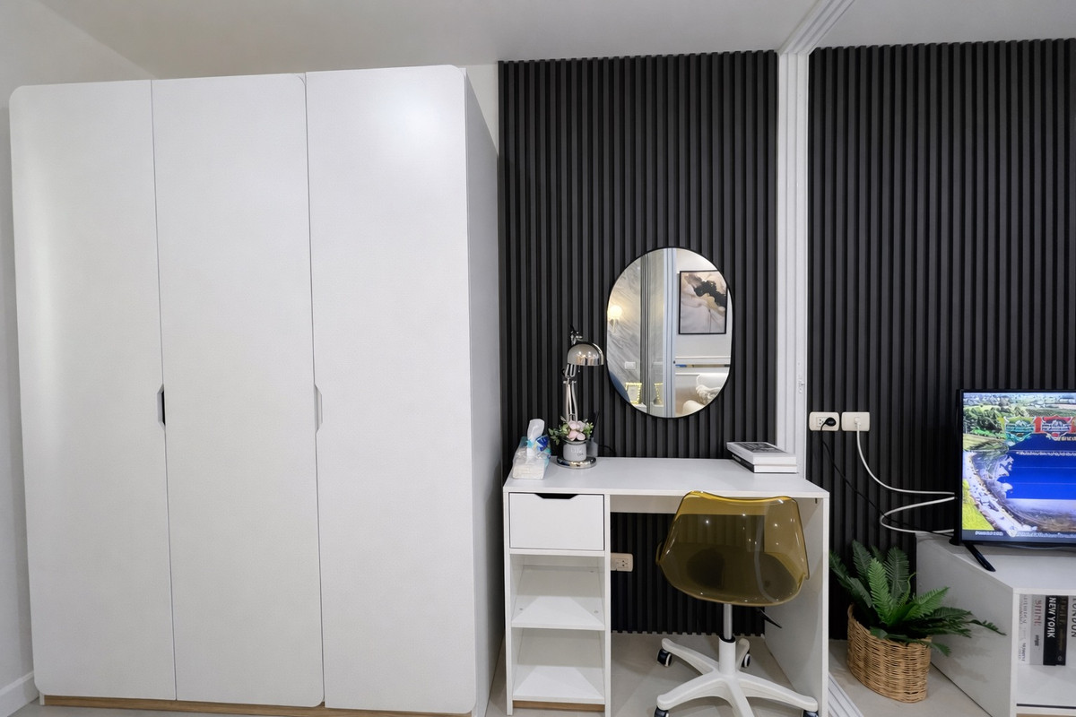 ให้เช่าคอนโดท่าพระ ตลาดพลู วุฒากาศ : ปล่อยเช่า  เมโทร ปาร์ค สาทร เฟส 1 รีโนเวทใหม่ เครื่องใช้ไฟฟ้าและเฟอร์นิเจอร์ใหม่หมดไม่เคยใช้งาน 