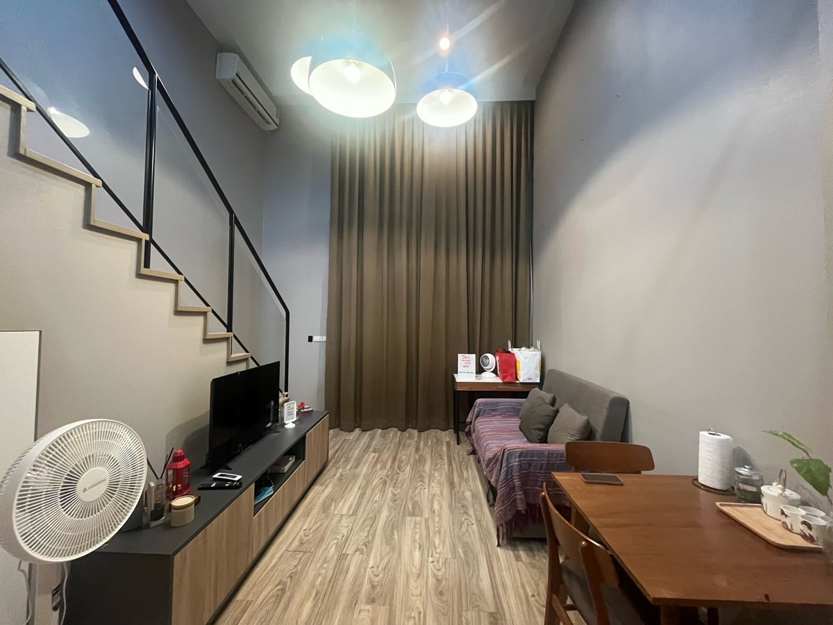 คอนโดสาทร นราธิวาส : For Rent Loft Condo BTS Surasak