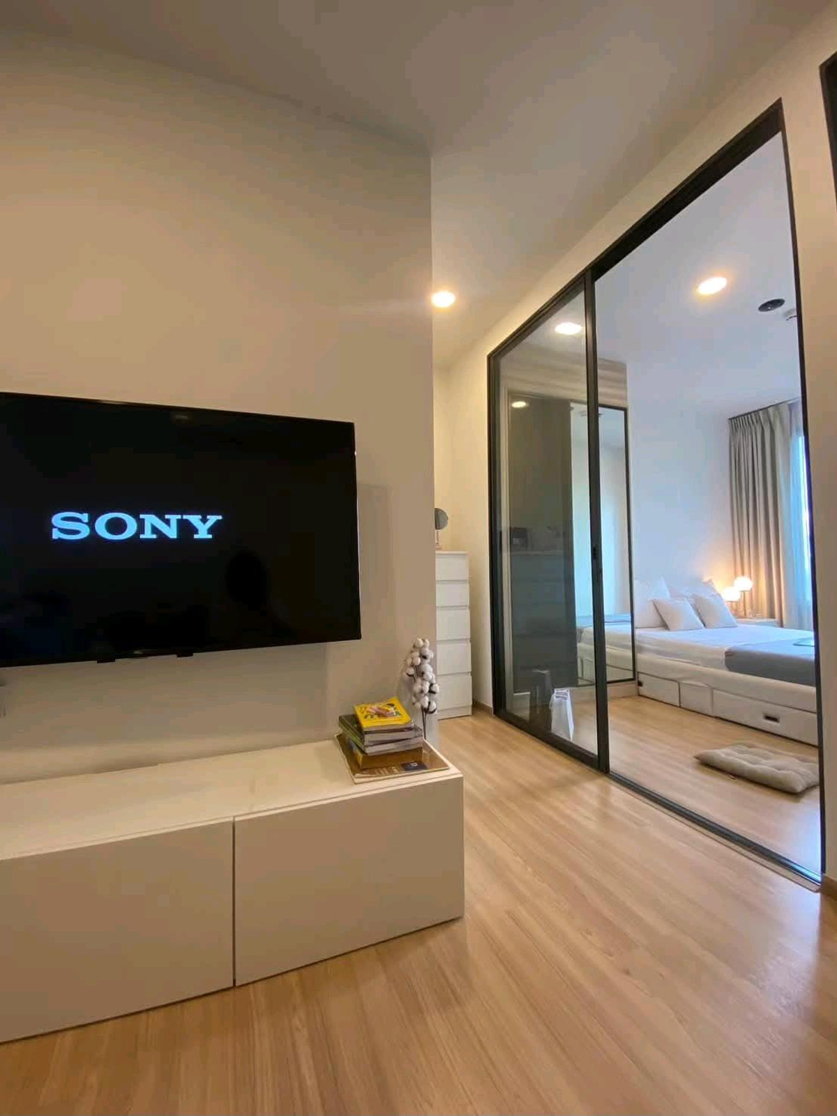 ให้เช่าคอนโดเกษตรศาสตร์ รัชโยธิน : ✨ ห้องสวย ชั้นสูง วิวโล่ง มีช่องลม นั่งเล่นชมวิวได้ 📍ทำเล ถนนเกษตร–นวมินทร์ ใกล้ ม.เกษตรฯ และ BTS แยกเกษตร