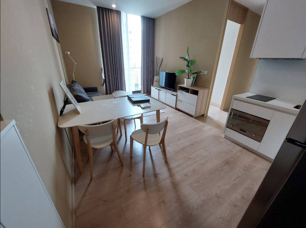 ให้เช่าคอนโดสุขุมวิท อโศก ทองหล่อ : Noble BE 19 125 sq.m. Please add LINE ID @806qphgn o8415o5483