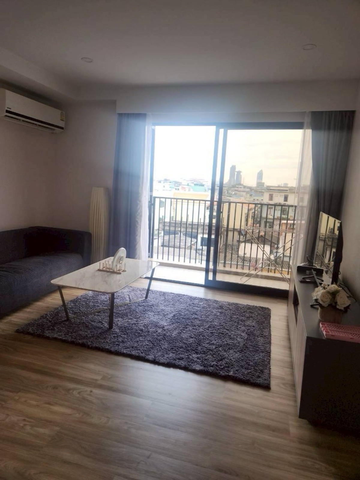 ให้เช่าคอนโดสาทร นราธิวาส : 🔥เช่า 2ห้องนอน Blossom Condo @ Sathorn - Charoenrat