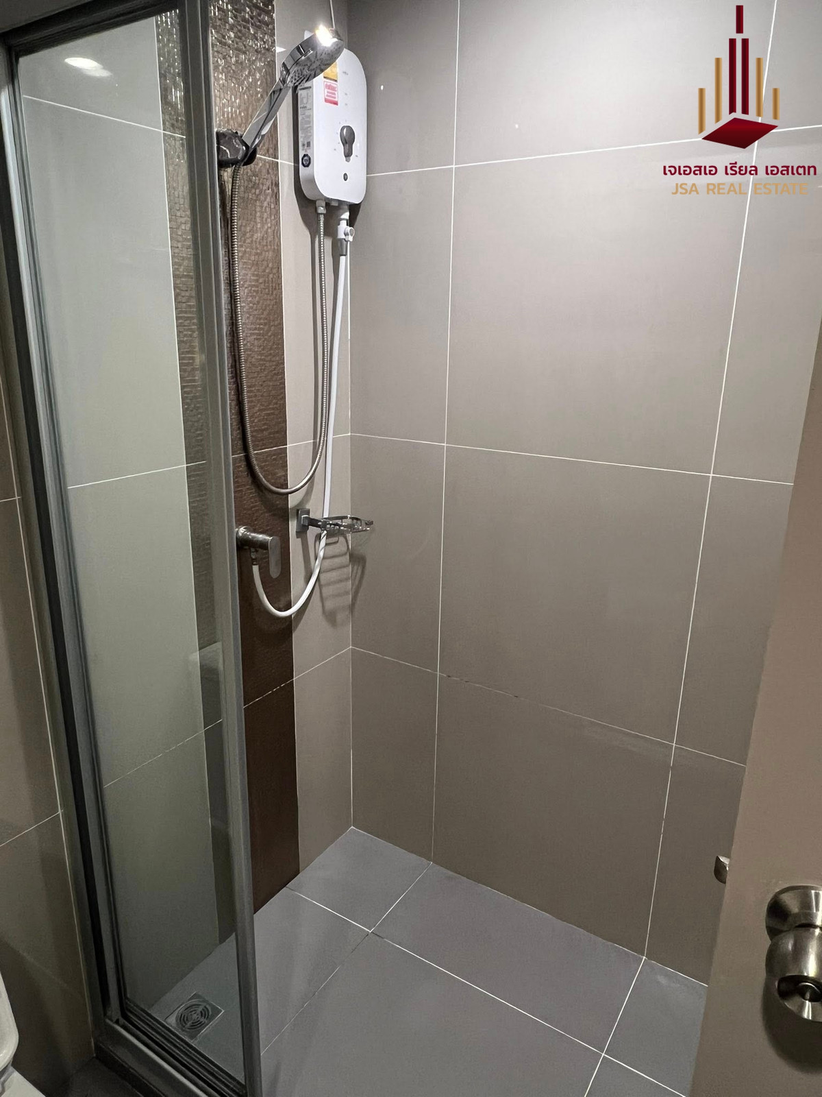 For RentCondoRatchadapisek, Huaikwang, Suttisan : ✨ For Rent: Ideo Ratchada - Sutthisan Condo ✨ 💰 Only 18,000 THB/month