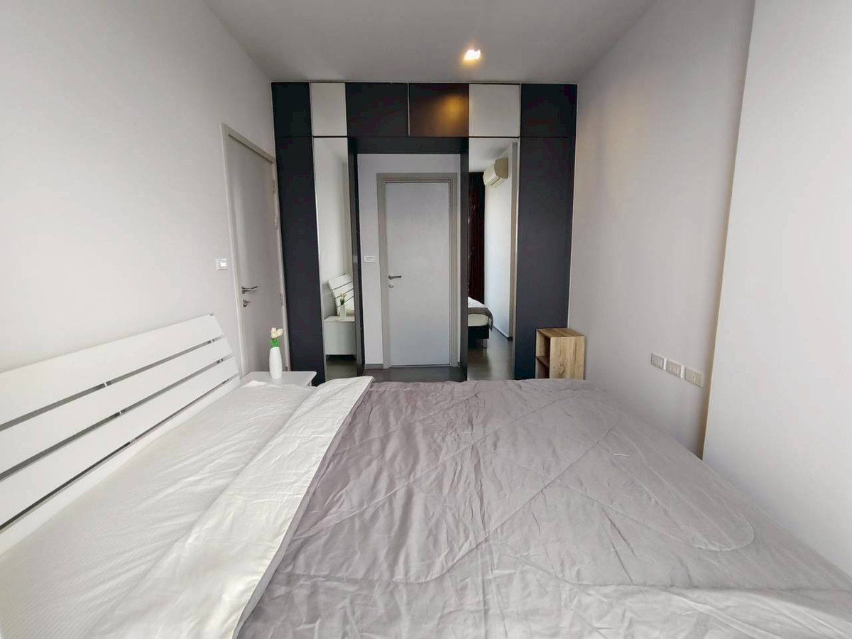 ให้เช่าคอนโดวงเวียนใหญ่ เจริญนคร : ให้เช่า Nye by sansiri 1 ห้องนอน 1 ห้องน้ำ เฟอร์นิเจอร์ครบ ใกล้ BTS วงเวียนใหญ่ เดินทางสะดวก สนใจแอดไลน์ spoywink