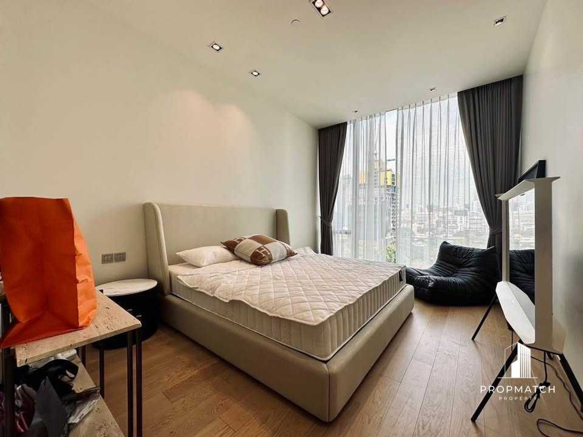 For SaleCondoWitthayu, Chidlom, Langsuan, Ploenchit : 28 Chidlom — 2 Bedroom | 80 sqm | THB 28,900,000 Tel.0984628898