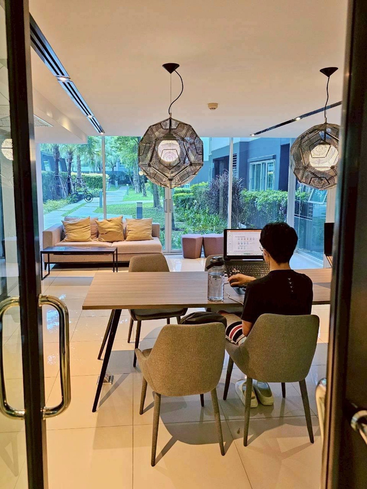 For SaleCondoOnnut, Udomsuk : SALE Elio Del Ray renovated studio Pool View near BTS Phunnawithi & BTS Udomsuk 700m. free shuttle bus near true digital, jaspal, 66tower**TEL: 0863649888 / LINE OA: @751paggb