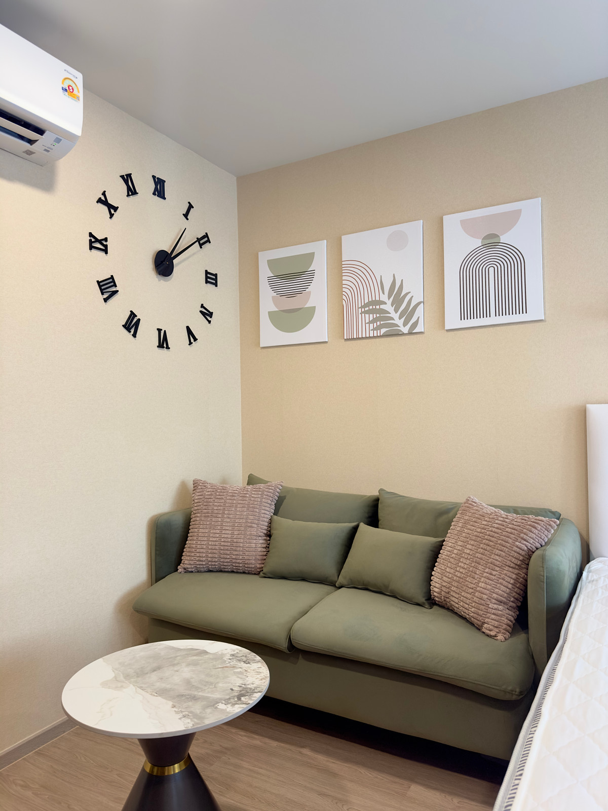 ให้เช่าคอนโดรัชดา ห้วยขวาง : ให้เช่า คอนโด | คุ้มสุดในโครงการ “KLOS Ratchada 7” 27 ตร.ม. ใกล้ MRT ศูนย์วัฒนธรรมแห่งประเทศไทย ให้เช่า คอนโด | คุ้มสุดในโครงการ “KLOS Ratchada 7” 27 ตร.ม. ใกล้ MRT ศูนย์วัฒนธรรมแห่งประเทศไทย