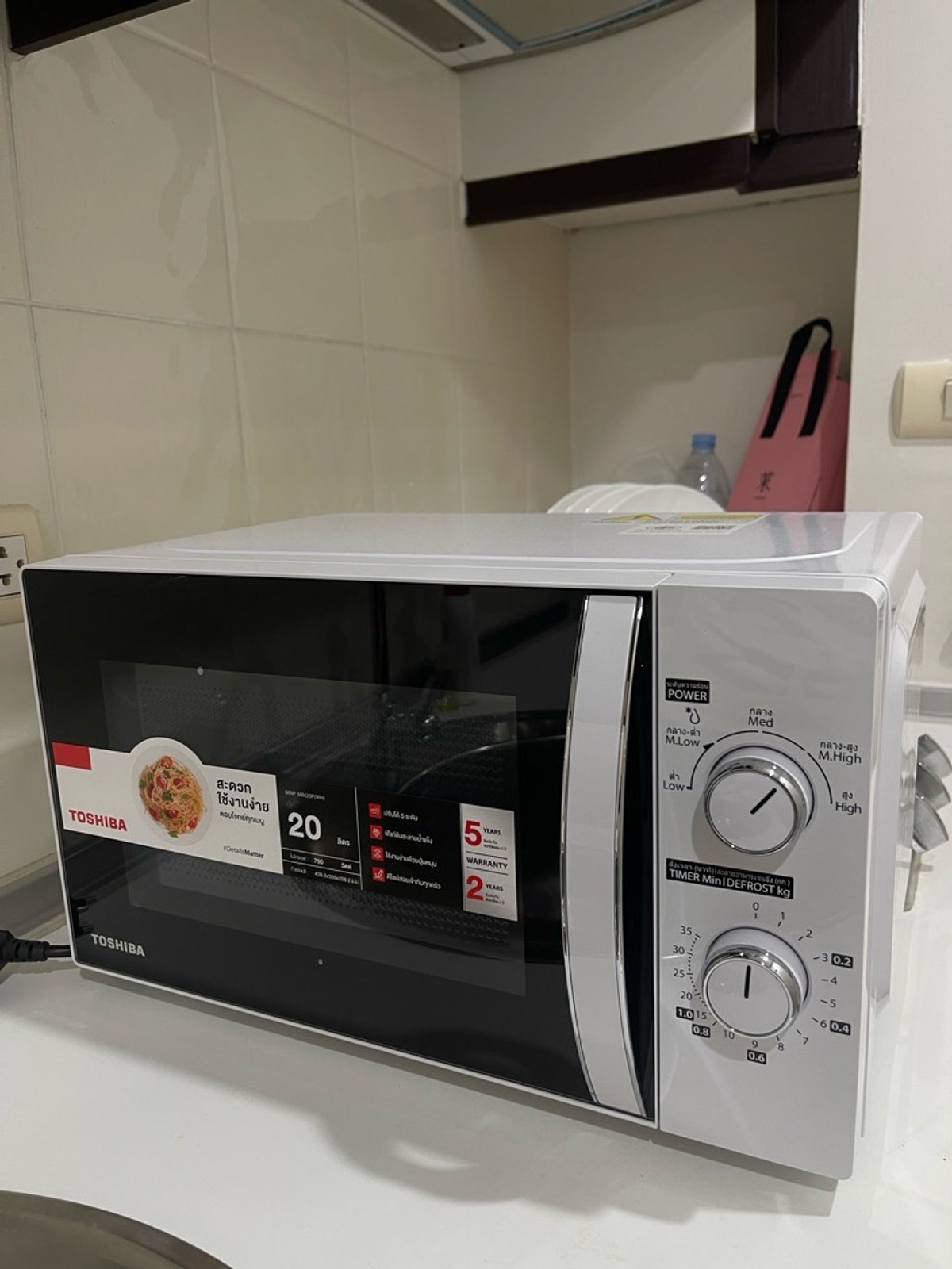 ให้เช่าคอนโดท่าพระ ตลาดพลู วุฒากาศ : ปล่อยเช่า  เมโทร ปาร์ค สาทร เฟส 1 รีโนเวทใหม่ เครื่องใช้ไฟฟ้าและเฟอร์นิเจอร์ใหม่หมดไม่เคยใช้งาน 