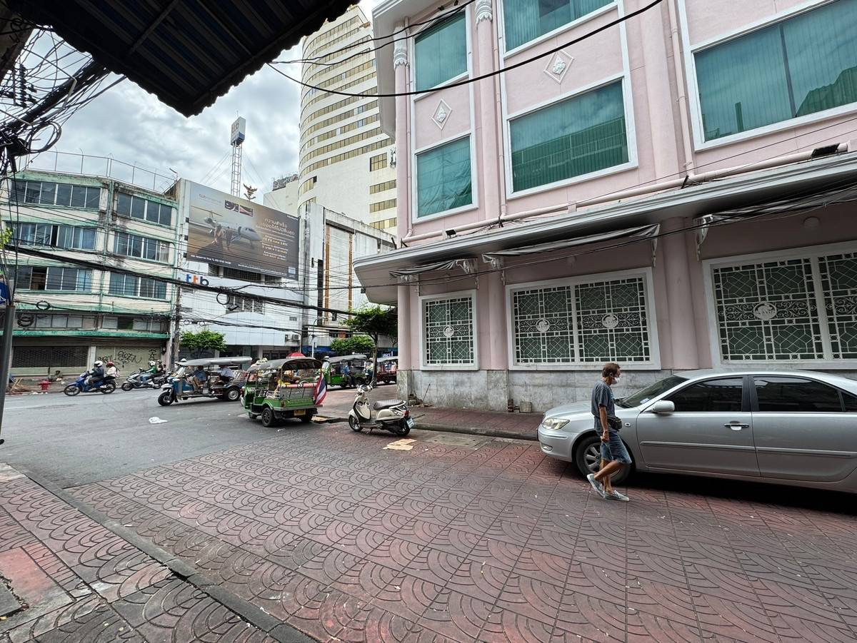 ให้เช่าอาคารพาณิชย์เยาวราช บางลำพู : ให้เช่า อาคารพาณิชย์ โซนเยาวราช ใกล้ Mrt วัดมังกร 4 นาที