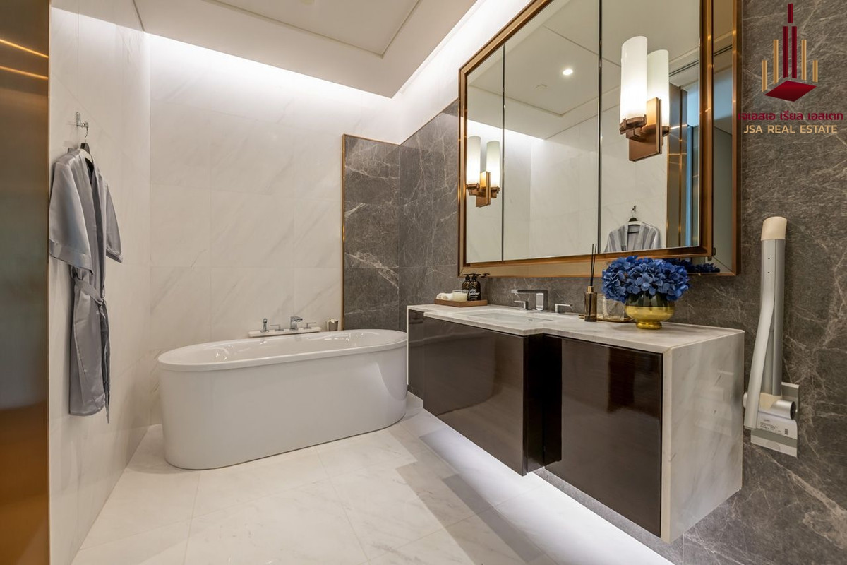 For RentCondoWitthayu, Chidlom, Langsuan, Ploenchit : ✨ For Rent: Sindhorn Tonson ✨Only 120,000 THB ✨Fully furnished✨