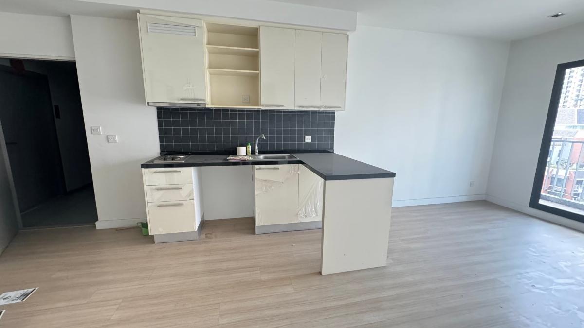 For SaleCondoSathorn, Narathiwat : 03/04/2026, The Seed Mingle 2 Bed 2 Bath in the heart of Lumpini
For sale at 7.49 million THB or for rent at only 30,000 THB/month, complete with full amenities! 0642748883