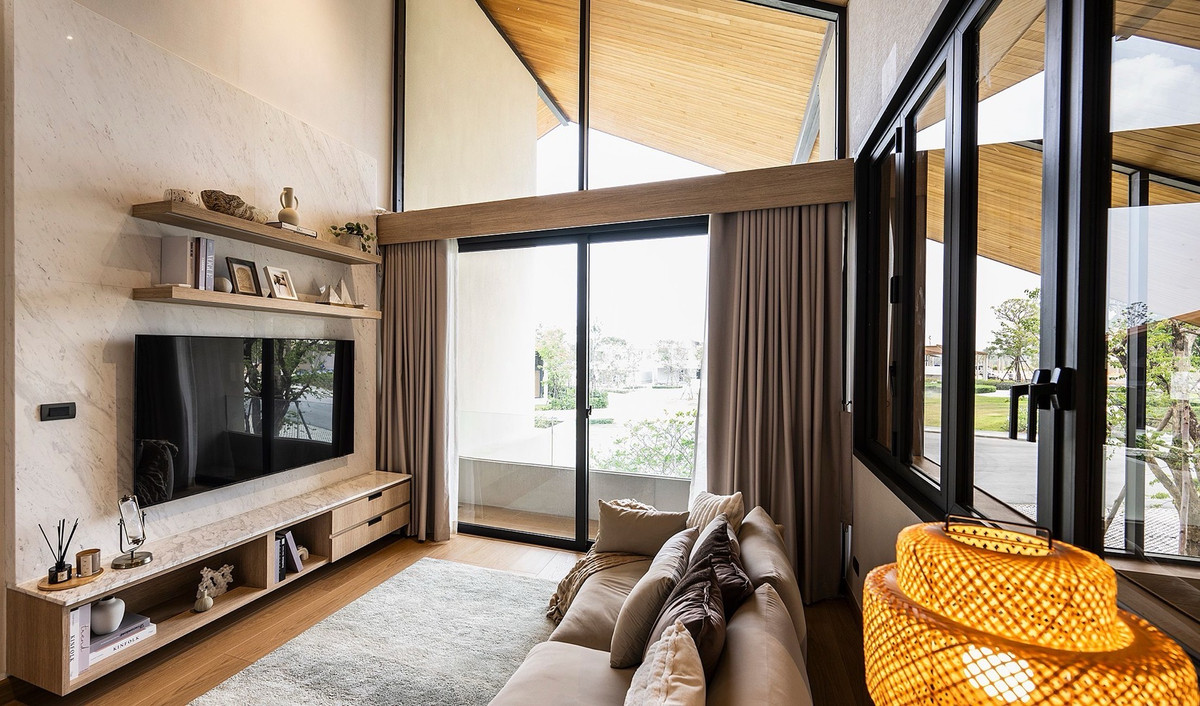 For SaleHousePattaya, Bangsaen, Chonburi : Wisdom First Residence, a luxurious Mid-Century style house in the heart of the valley, 1,400 rai at Wisdom Valley, Khao Mai Kaeo, Chonburi.