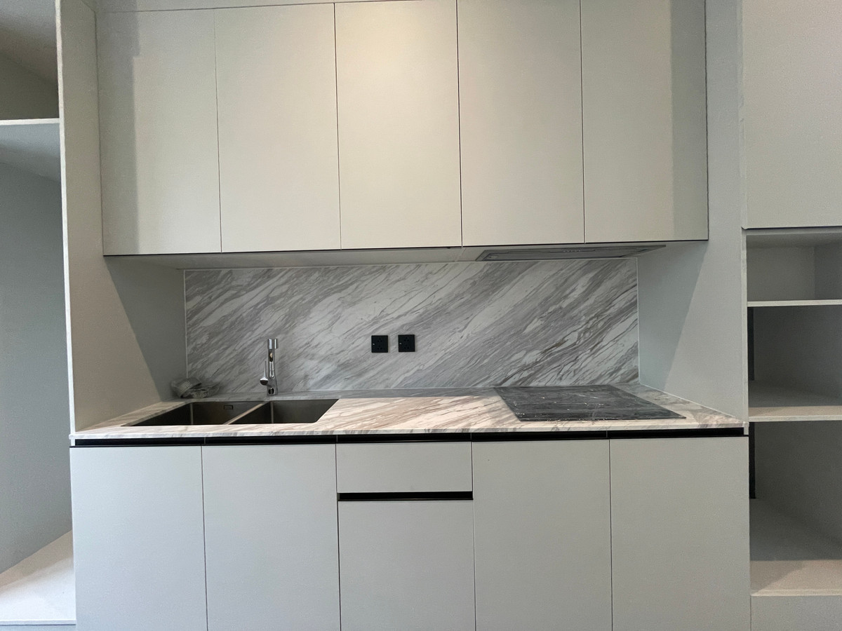 ขายบ้านเกษตร นวมินทร์ ลาดปลาเค้า : ขายบ้านหรู Providence Lane Kaset–Nawamin (โพรวิเดนซ์ เลน เกษตร–นวมินทร์)  บ้านเดี่ยว 3 ชั้น พร้อมลิฟต์และสระว่ายน้ำส่วนตัว บนทำเลศักยภาพใจกลางเกษตร–นวมินทร์ เดินทางสะดวก ใกล้ทางด่วนและรถไฟฟ้าถึง 2 สาย