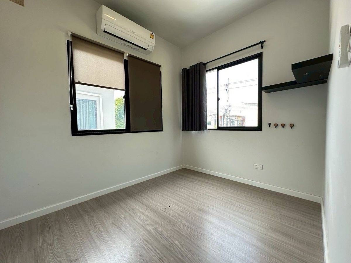 For SaleTownhomeRathburana, Suksawat : Townhome for sale, Siri Place Pracha Uthit 90, near Big C Pracha Uthit, only 10 minutes.