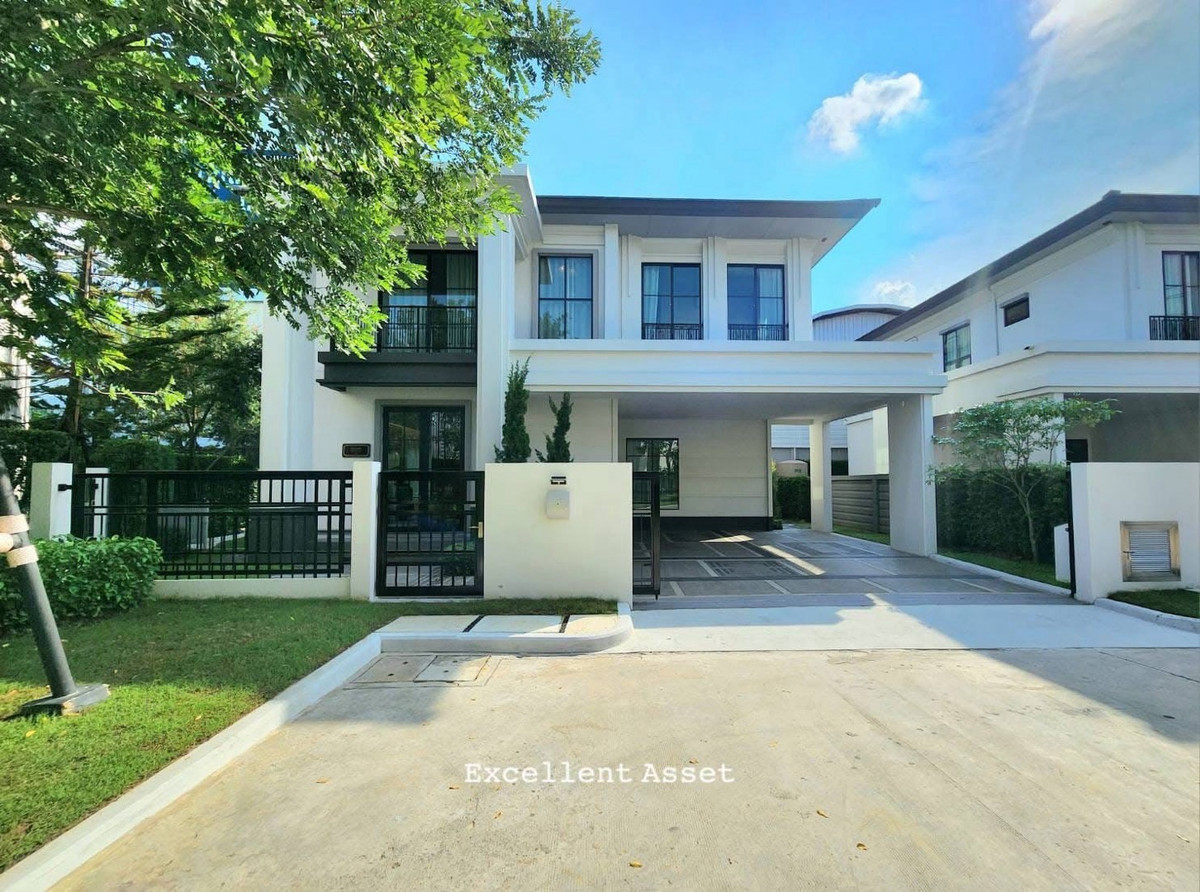For SaleHouseLadkrabang, Suwannaphum Airport : #Selling below market price The house is fully decorated and ready to move in. Luxury detached house, Setthasiri Bangna-Suvarnabhumi, next to the main road.
