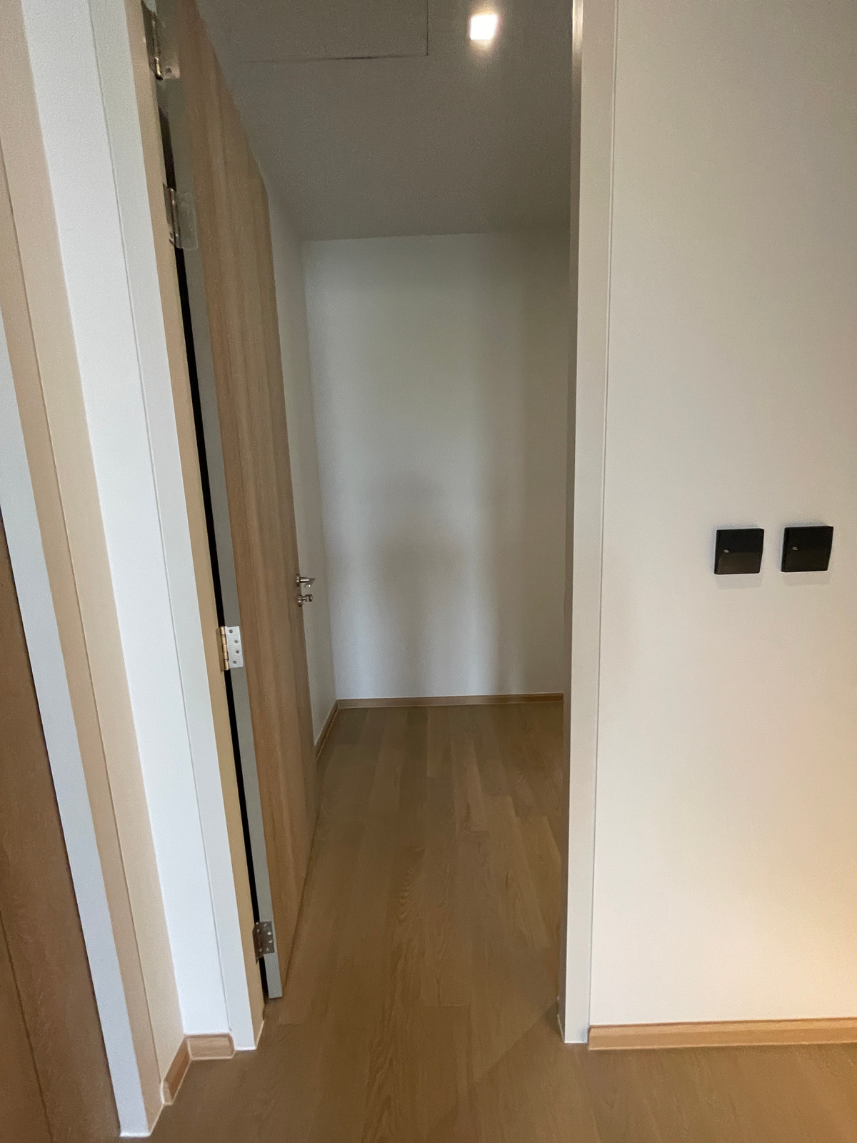 ขายบ้านเกษตร นวมินทร์ ลาดปลาเค้า : ขายบ้านหรู Providence Lane Kaset–Nawamin (โพรวิเดนซ์ เลน เกษตร–นวมินทร์)  บ้านเดี่ยว 3 ชั้น พร้อมลิฟต์และสระว่ายน้ำส่วนตัว บนทำเลศักยภาพใจกลางเกษตร–นวมินทร์ เดินทางสะดวก ใกล้ทางด่วนและรถไฟฟ้าถึง 2 สาย