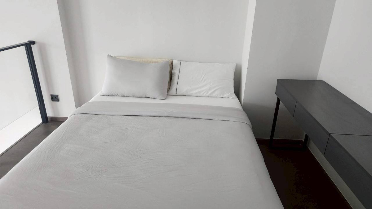 For RentCondoSiam Paragon ,Chulalongkorn,Samyan : Park Origin Chula Samyan【𝐑𝐄𝐍𝐓】🔥Luxury minimalist design, furniture arranged to balance function and mood🔥 Contact Line ID: @hacondo