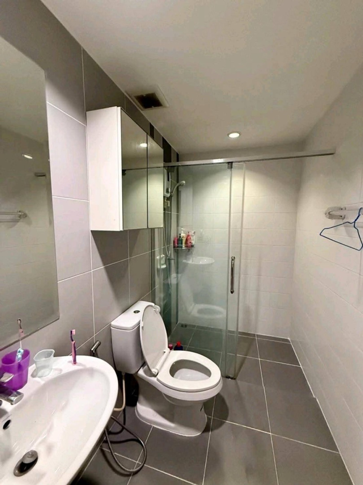 For RentTownhomeLadkrabang, Suwannaphum Airport : Townhome for rent, townhome, Sammakorn Avenue Suvarnabhumi Village, near Robinson Lat Krabang, only 8 minutes.