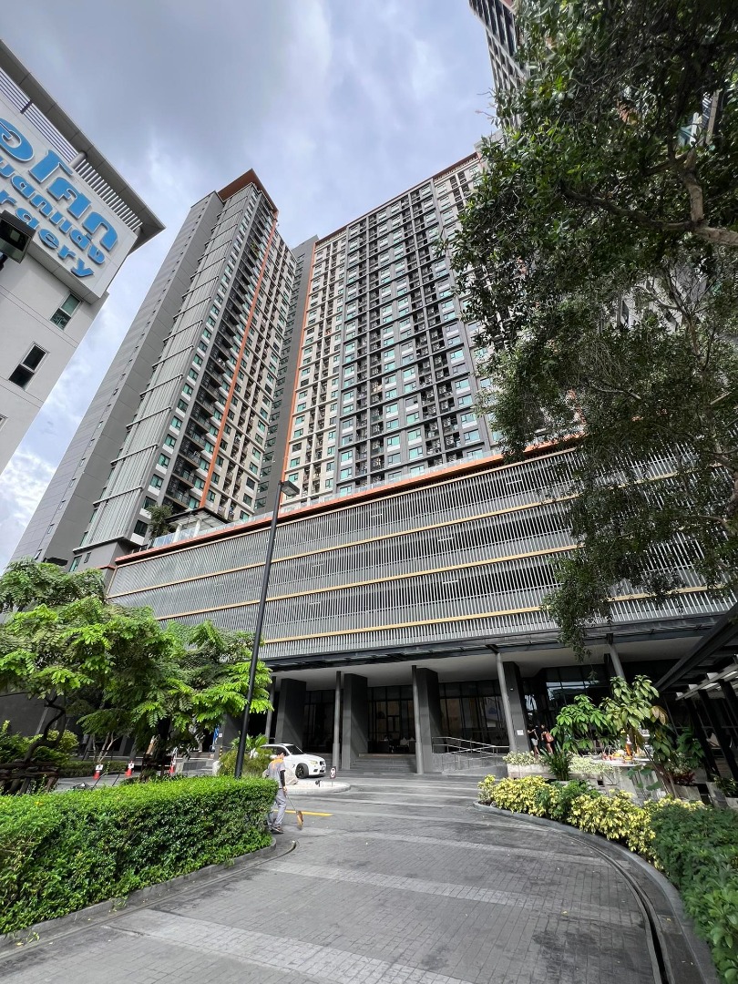 For RentCondoRama9, Petchburi, RCA : 🔥For urgent rent🔥Life Asoke, beautiful room, fully furnished, ready to move in, convenient transportation, next to MRT Phetchaburi ❗