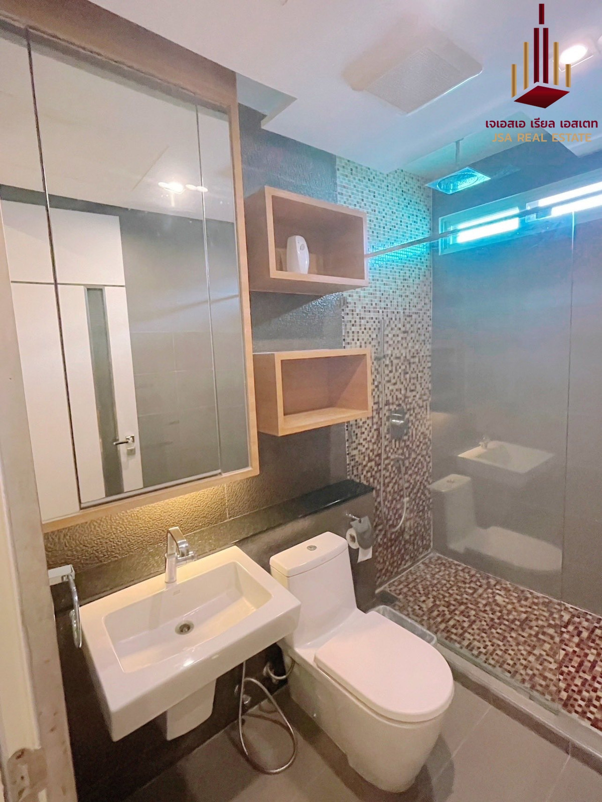 For SaleHouseLadkrabang, Suwannaphum Airport : ✨ For Sale: Golden Nakara ✨ 💰 Only 19,500,000 THB