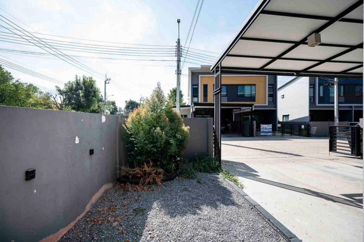 For SaleTownhomeRathburana, Suksawat : Townhome for sale, Siri Place Pracha Uthit 90, near Big C Pracha Uthit, only 10 minutes.