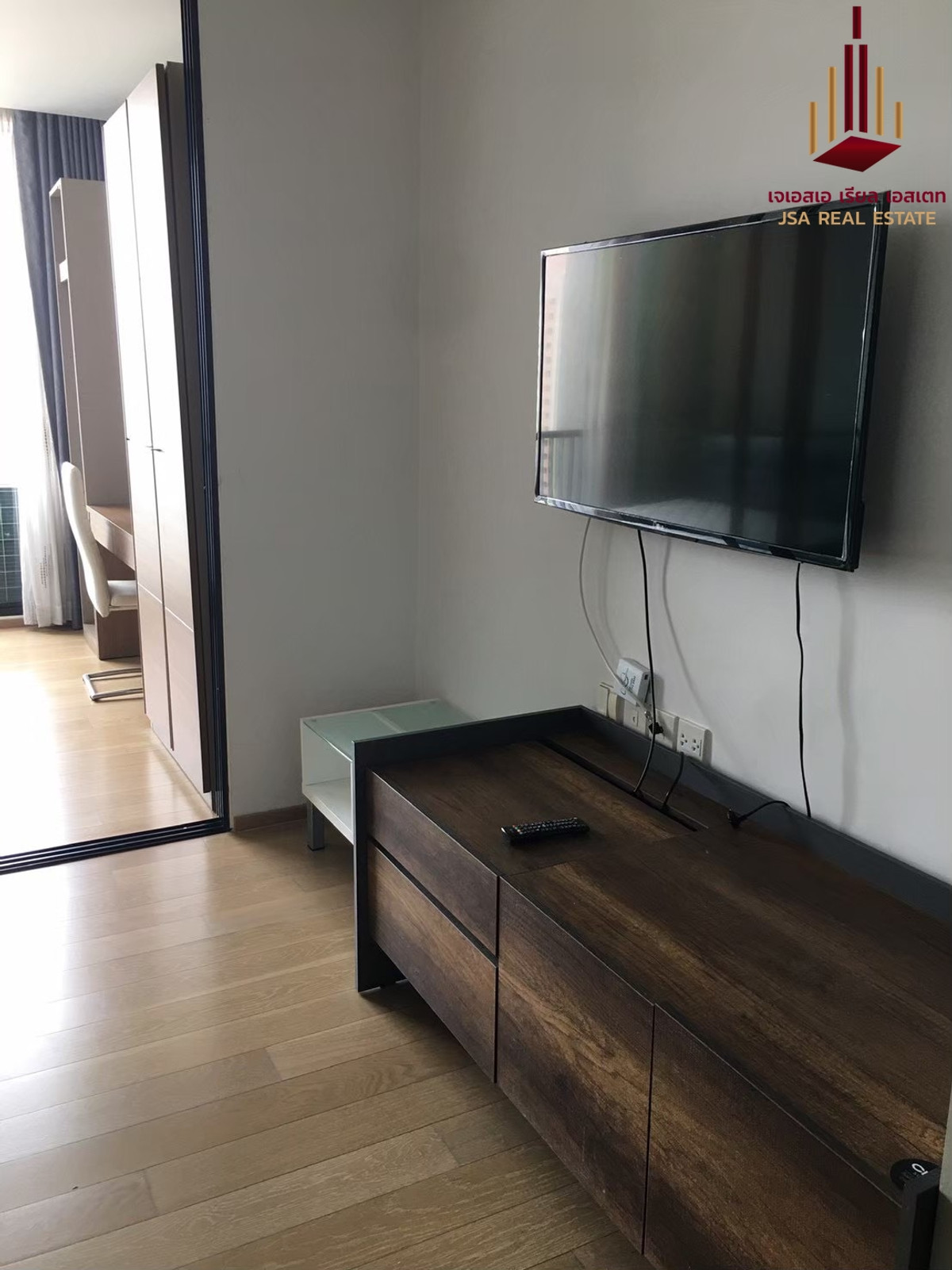 ให้เช่าคอนโดสาทร นราธิวาส : ✨ For Rent : Noble Revo Silom Condo ✨  💰 Only  18,000 thb/month