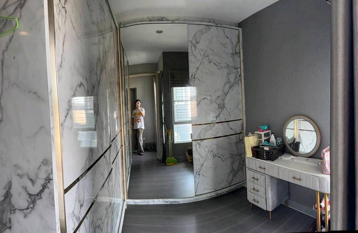 For RentTownhomeLadkrabang, Suwannaphum Airport : Townhome for rent, townhome, Sammakorn Avenue Suvarnabhumi Village, near Robinson Lat Krabang, only 8 minutes.