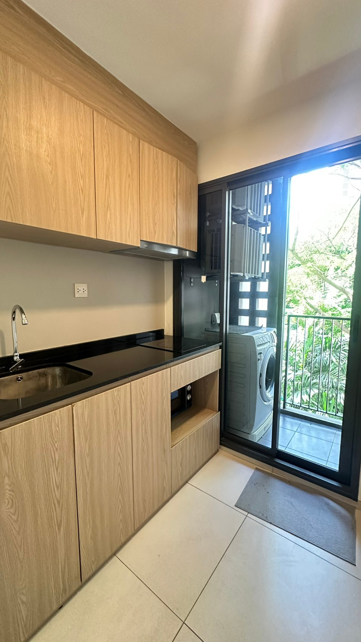 ให้เช่าคอนโดอ่อนนุช อุดมสุข : ให้เช่า 1 ห้องนอน ทำเลติดบีทีเอสอ่อนนุช พร้อมเข้าอยู่