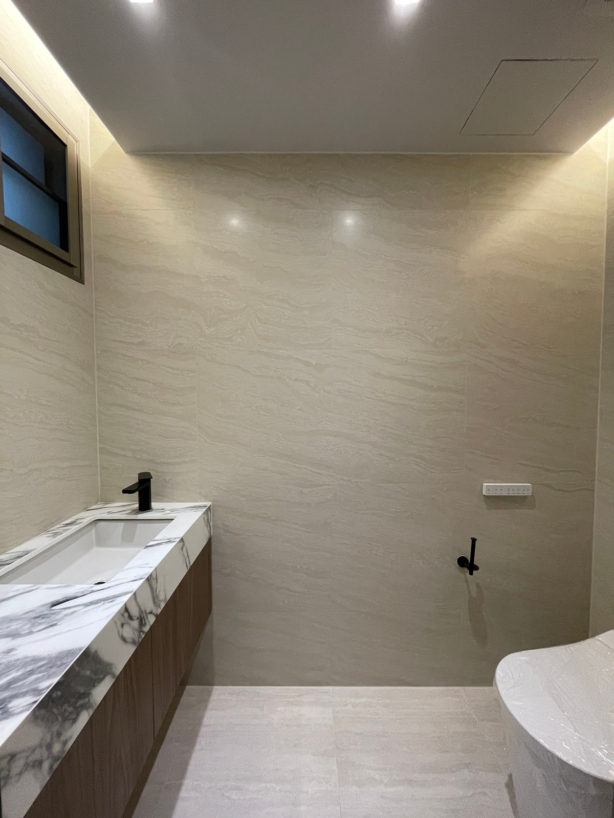 ขายบ้านเกษตร นวมินทร์ ลาดปลาเค้า : ขายบ้านหรู Providence Lane Kaset–Nawamin (โพรวิเดนซ์ เลน เกษตร–นวมินทร์)  บ้านเดี่ยว 3 ชั้น พร้อมลิฟต์และสระว่ายน้ำส่วนตัว บนทำเลศักยภาพใจกลางเกษตร–นวมินทร์ เดินทางสะดวก ใกล้ทางด่วนและรถไฟฟ้าถึง 2 สาย