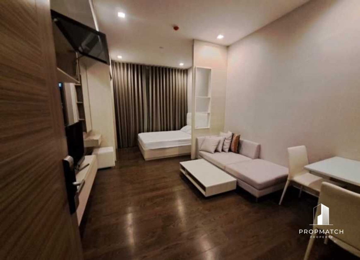 ขายคอนโดพระราม 9 เพชรบุรีตัดใหม่ RCA :  ✨Flash Deal ✨ Q Asoke  ( 1Bed 1Bath 31SQM.) พร้อมอยู่ ! เพียง 5,800,000 บาท Tel.0981315848 @propmatch