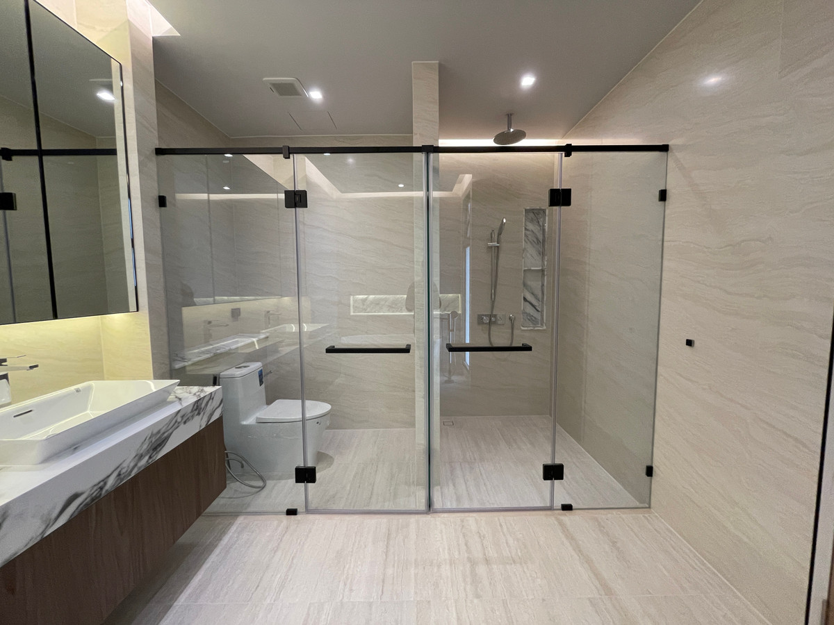 ขายบ้านเกษตร นวมินทร์ ลาดปลาเค้า : ขายบ้านหรู Providence Lane Kaset–Nawamin (โพรวิเดนซ์ เลน เกษตร–นวมินทร์)  บ้านเดี่ยว 3 ชั้น พร้อมลิฟต์และสระว่ายน้ำส่วนตัว บนทำเลศักยภาพใจกลางเกษตร–นวมินทร์ เดินทางสะดวก ใกล้ทางด่วนและรถไฟฟ้าถึง 2 สาย