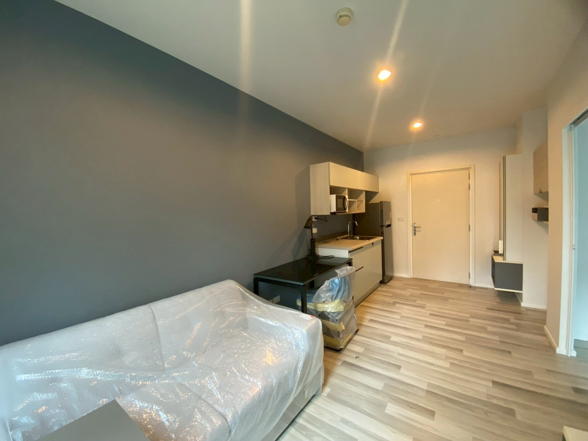 CondoThaphra, Talat Phlu, Wutthakat : Condo for sale or rent near BTS Wutthakat, 1 bedroom, 1 bathroom, ready to move in, only 10,000 baht per month.