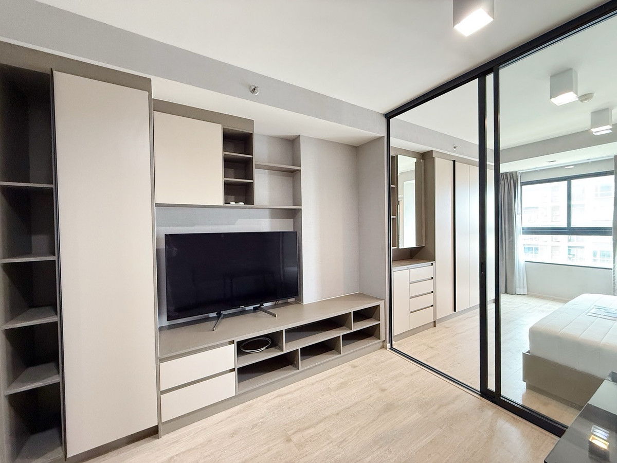 ให้เช่าคอนโดวงเวียนใหญ่ เจริญนคร : ⭐️ Ideo Sathorn - Wongwian Yai ⭐️ 1 ห้องนอน 35 ตรม. มีเฟอร์นิเจอร์ครบพร้อมอยู่