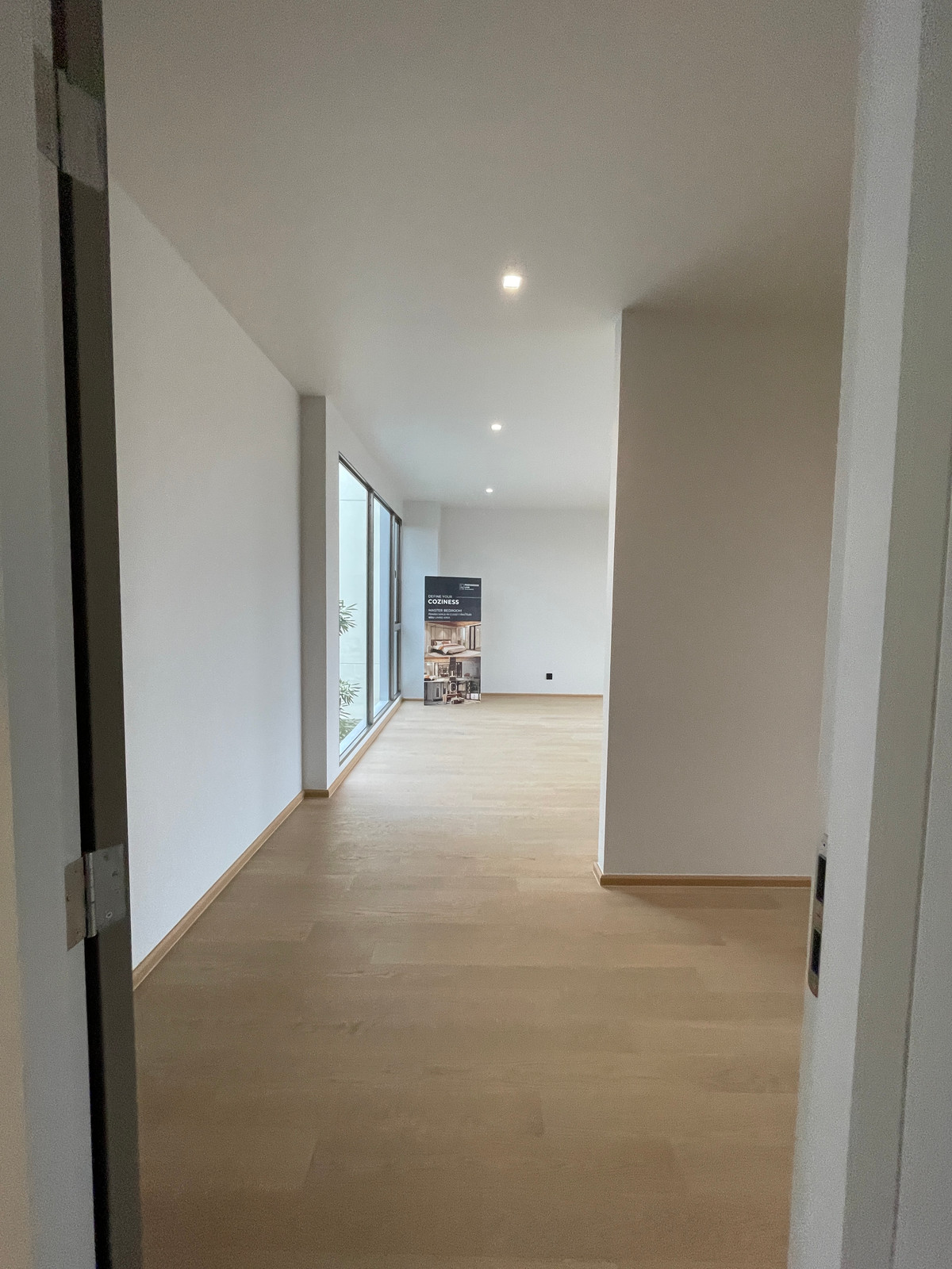 ขายบ้านเกษตร นวมินทร์ ลาดปลาเค้า : ขายบ้านหรู Providence Lane Kaset–Nawamin (โพรวิเดนซ์ เลน เกษตร–นวมินทร์)  บ้านเดี่ยว 3 ชั้น พร้อมลิฟต์และสระว่ายน้ำส่วนตัว บนทำเลศักยภาพใจกลางเกษตร–นวมินทร์ เดินทางสะดวก ใกล้ทางด่วนและรถไฟฟ้าถึง 2 สาย