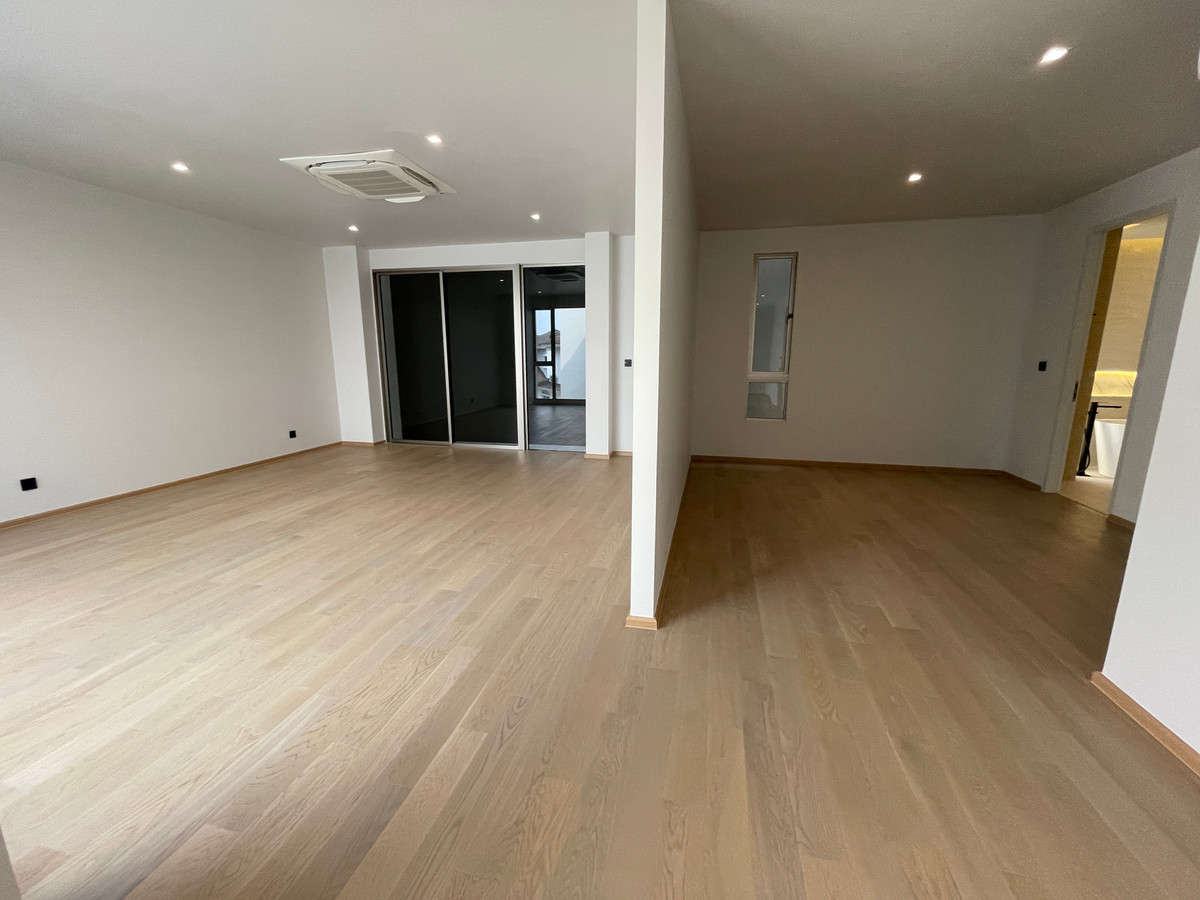 ขายบ้านเกษตร นวมินทร์ ลาดปลาเค้า : ขายบ้านหรู Providence Lane Kaset–Nawamin (โพรวิเดนซ์ เลน เกษตร–นวมินทร์)  บ้านเดี่ยว 3 ชั้น พร้อมลิฟต์และสระว่ายน้ำส่วนตัว บนทำเลศักยภาพใจกลางเกษตร–นวมินทร์ เดินทางสะดวก ใกล้ทางด่วนและรถไฟฟ้าถึง 2 สาย