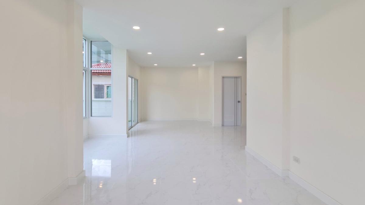 For SaleHousePathum Thani,Rangsit, Thammasat : For Sale House , Baan Fah Green Park Rangsit Khlong 2 , wide frontage , newly renovated , Khu Khot , Lam Luk Ka , Pathum Thani , CX-136752