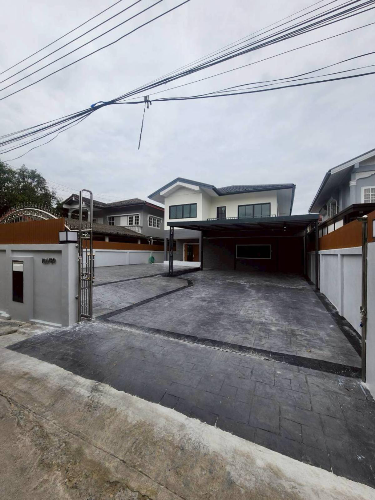 ขายบ้านแจ้งวัฒนะ เมืองทอง : ขายบ้าน  บูรพาวิลล่า หน้ากว้าง รีโนเวทใหม่ ปากเกร็ด ปากเกร็ด นนทบุรี CX-136748