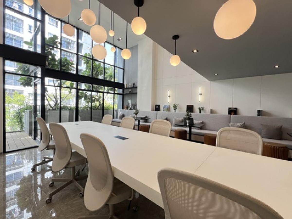 For SaleHome OfficeSamut Prakan,Samrong : Office for sale, home office, 4.5 floors, corner building, The Mixx, Phraeksa, near BTS Phraeksa, only 850 m. CX-136673