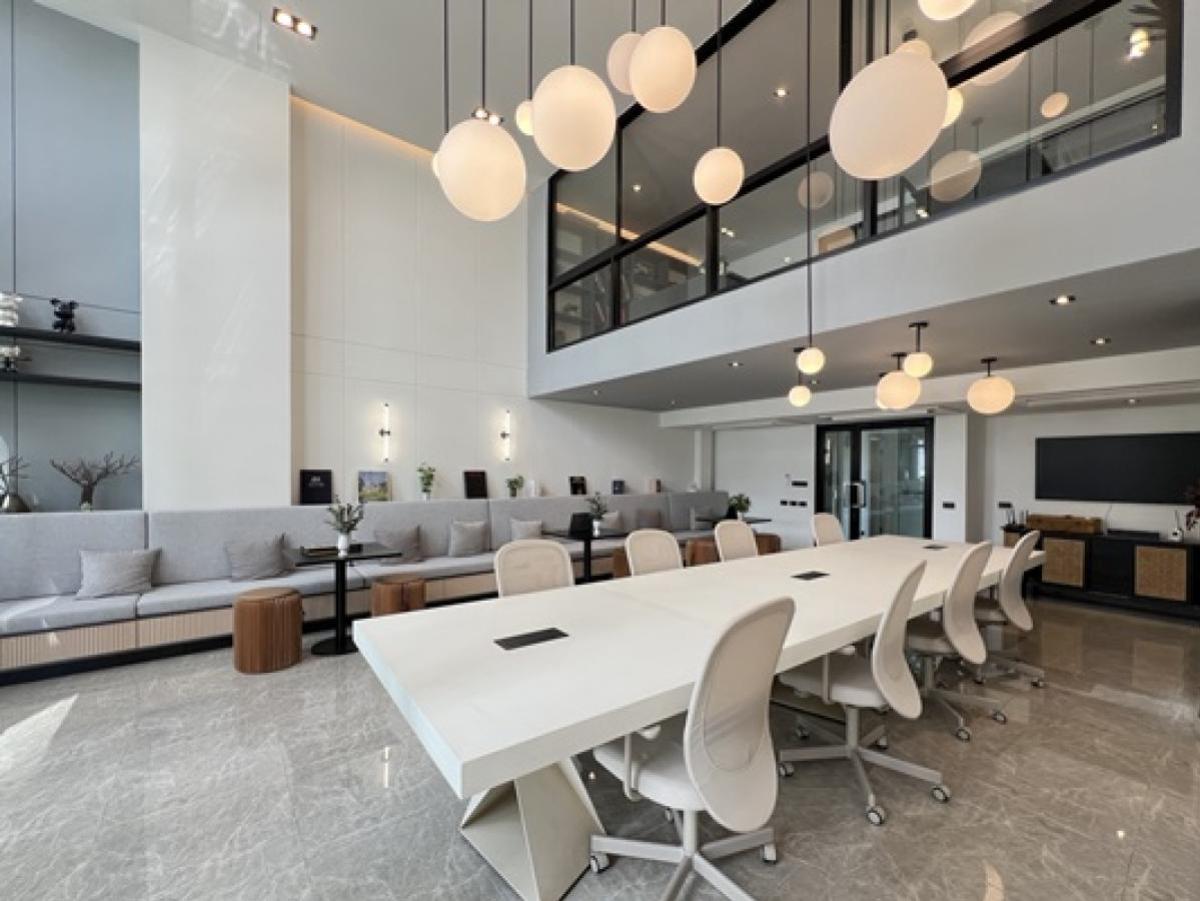 For SaleHome OfficeSamut Prakan,Samrong : Office for sale, home office, 4.5 floors, The Mixx, Phraeksa, near BTS Phraeksa, only 850 m. CX-136676