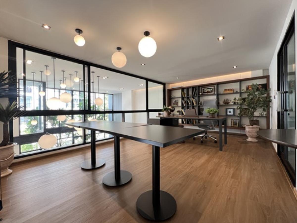 For SaleHome OfficeSamut Prakan,Samrong : Office for sale, home office, 4.5 floors, The Mixx, Phraeksa, near BTS Phraeksa, only 850 m. CX-136676