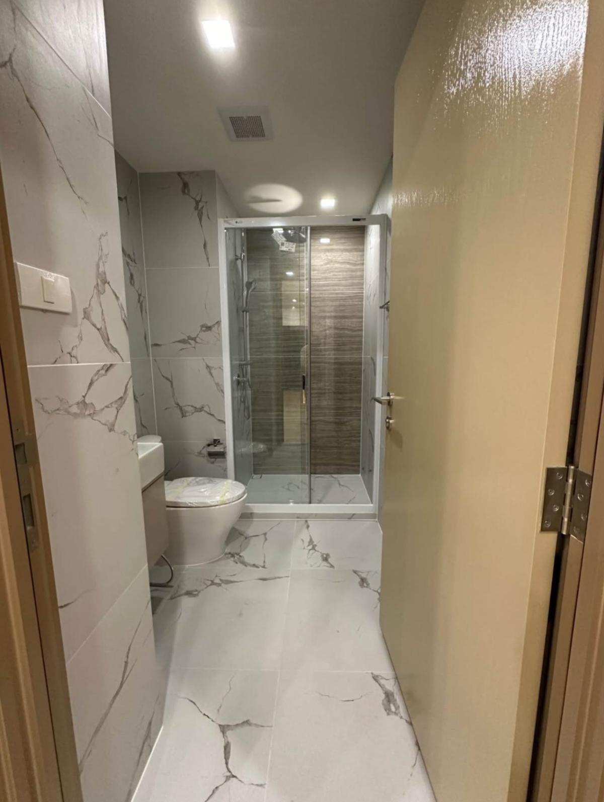 For SaleCondoWongwianyai, Charoennakor : For Sale Condo , Na Reva Charoennakhon , BTS-Pho Nimit , Samre , Thon Buri , Bangkok , CX-136509