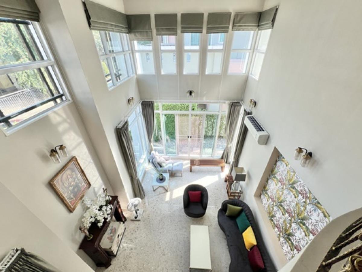 ขายบ้านนวมินทร์ รามอินทรา : ขายบ้านเดี่ยวหรู 3 ชั้น แกรนด์ บางกอก บูเลอวาร์ด รัชดา-รามอินทรา 2 เนื้อที่ 95 ตร.ว. 5 ห้องนอน สภาพดี ตกแต่งสวย พร้อมอยู่ ใกล้รถไฟฟ้าสีชมพู–ทางด่วน CX-136228