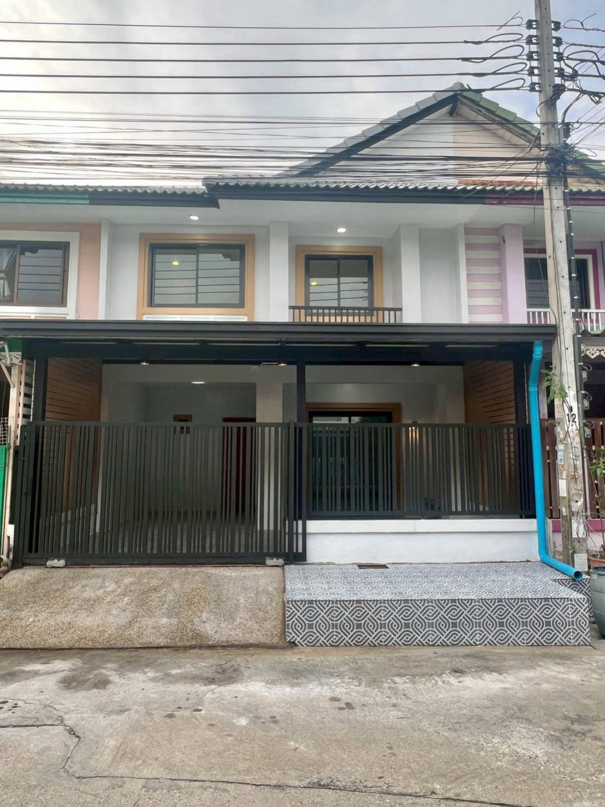 For SaleTownhomeNonthaburi, Bang Yai, Bangbuathong : For Sale Townhouse/Townhome  , Baan Pruksa 10 Bang Kruai - Sai Noi , corner unit , Sai Noi , Sai Noi , Nonthaburi , CX-135773